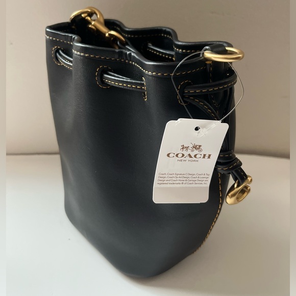 Coach 1941 Camila Bucket Crossbody Bag in Brass/Black Glovetanned Leather NWT - Picture 4 of 9